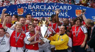 أرسنال يطارد لقب الدوري الإنجليزي بعد ثلاثية الوصافة في مشوار بحثه عن التتويج